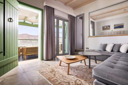 EmGard Suites - 85