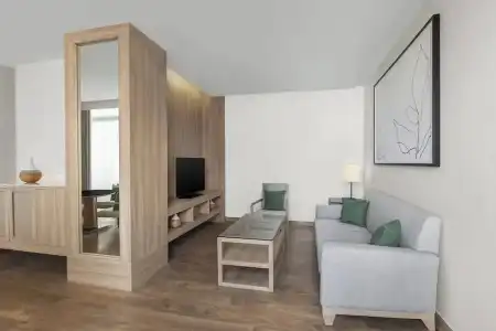Courtyard by Marriott Bangkok - 56