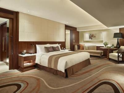 White Swan - 60