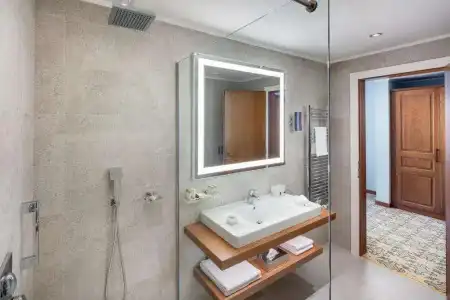 Danubius Health Spa Resort Centrální Lázne - 9