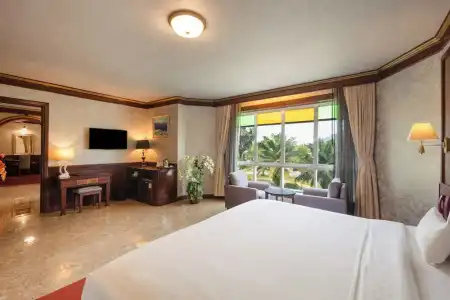 Erawan Phangnga, Natai Beach - 25