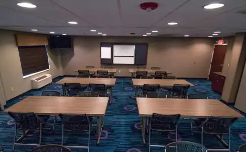 Hilton Garden Inn Lancaster - 13