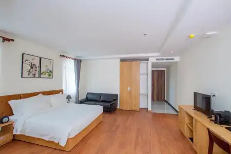 Sea Breeze Resort - 253