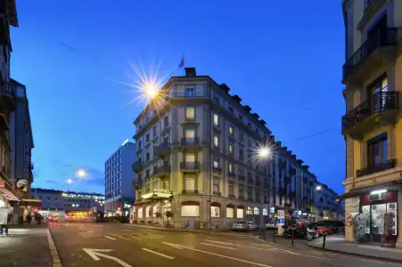Hôtel International & Terminus - 22