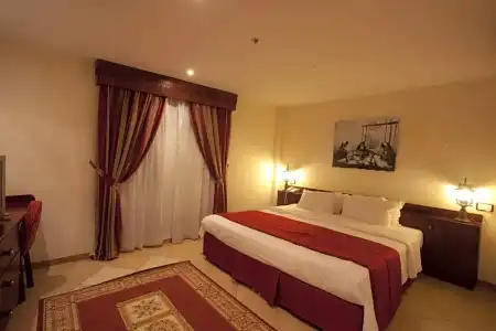 Al Liwan Suites - 77
