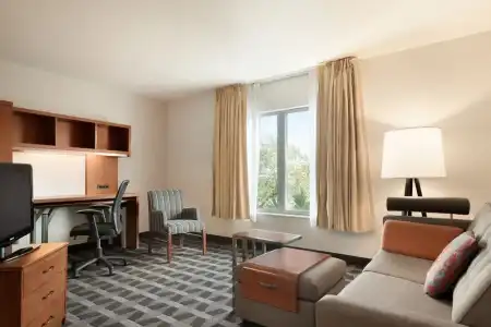 Towneplace Suites by Marriott Boca Raton - 28