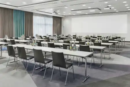 Courtyard by Marriott Zurich North - 19