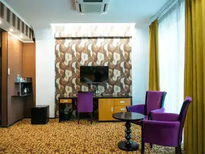 Zhibek Zholy - 52