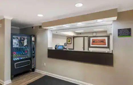 Extended Stay America Suites Kansas City Overland Pk Nall Av - 11