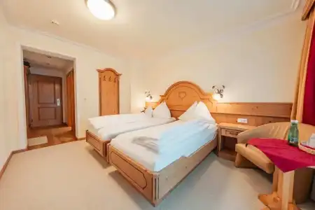 Hotel - 52