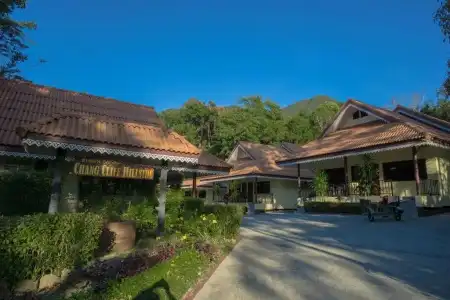 Chang Cliff Resort - 31