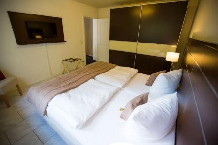 & Living Am Wartturm - 63