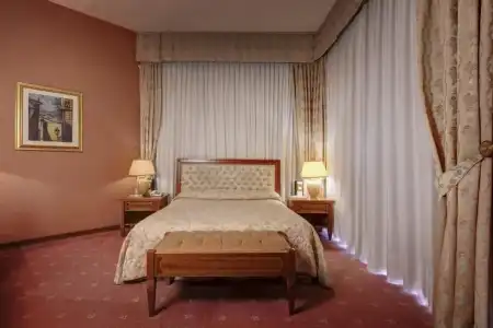 Borgo Palace - 29