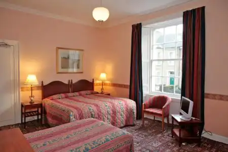 Averon Guest House - 26