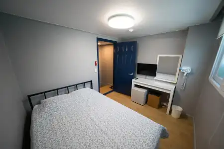 Beewon Guest House - Hostel - 2