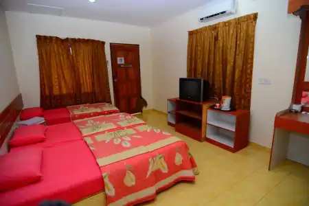 Pangkor Bay View Beach Resort - 6