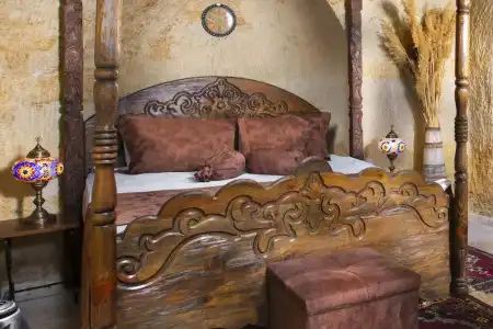 Romantic Cave - 46