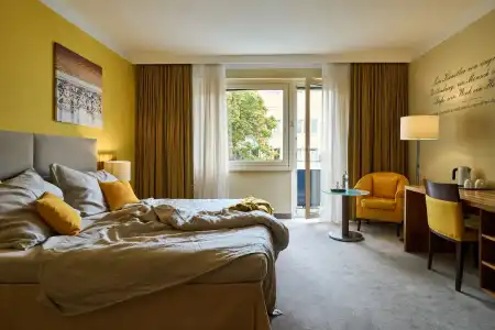 Henriette StadtVienna - 2