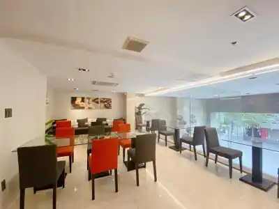 The Luxe - 72