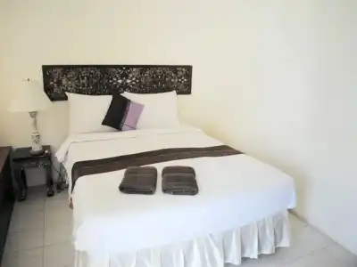 Penzy Guesthouse - 3