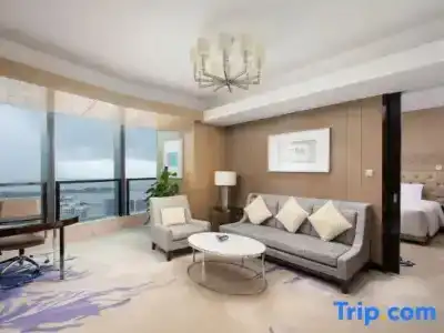 Hilton - 113