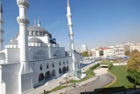 Mithat - 25