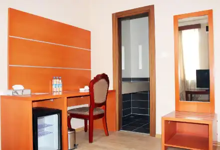 Du House Hualing Tbilisi - 2
