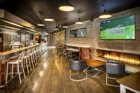 DoubleTree by Hilton Queenstown - 46