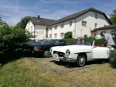 & Restaurant Bergfried - 14