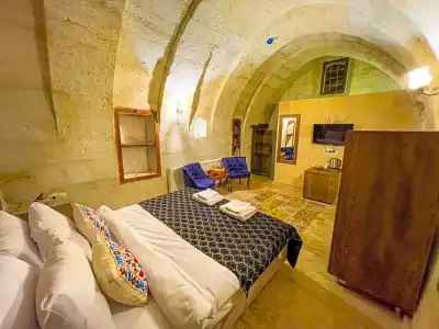 Heritage Cave Suites - 75
