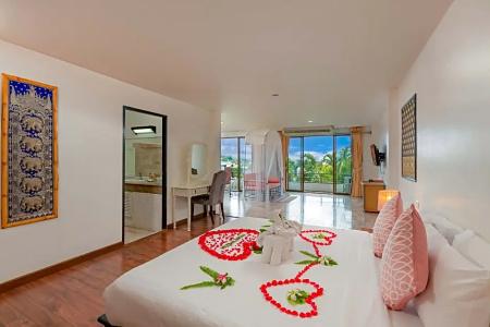 Club Bamboo Boutique Patong Beach Resort - 46