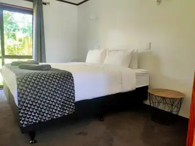 Half Moon Bay Motel - 64