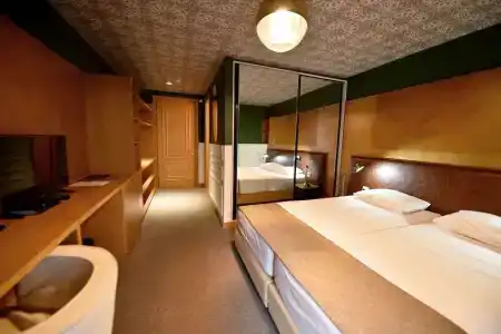 Kshotel - 5