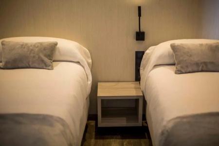 Hostal Sevilla Santa Justa - 54