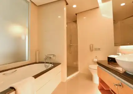 Regal Jinfeng - 8