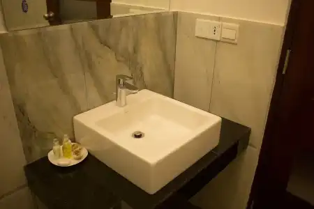 The Suite 262 - 38