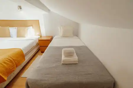 DownTown Guest House - 112