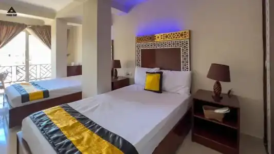 Pyramids Height Inn - 23