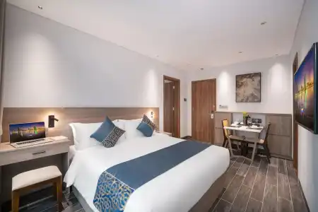The Dream Suite - 12
