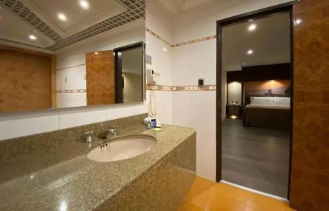 Escala Central del Norte - 102