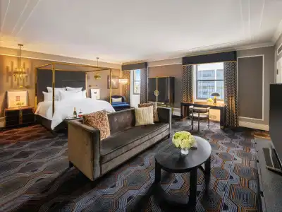 Fairmont Vancouver - 43