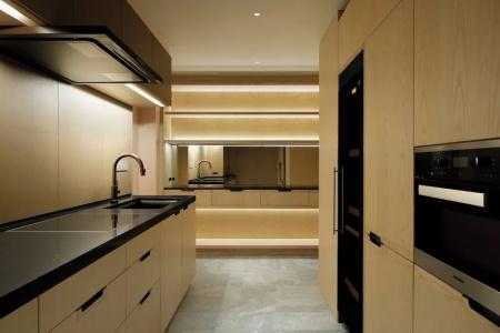 The Ritz-Carlton, - 75