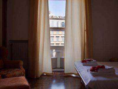 Lh Royal Suites - 2