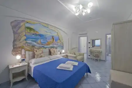 La Mela Blu - 24