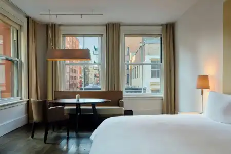 The Mercer - 44
