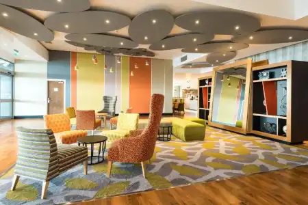 Holiday Inn Brighton Seafront by IHG - 13