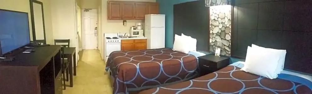 Driftwood Beach Motel - 115