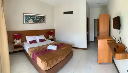 Kuta Suci Guest House - 45