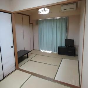 Tsurusaki - 38