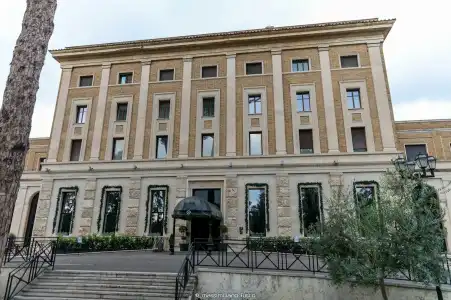 TH Roma - Carpegna Palace - 33